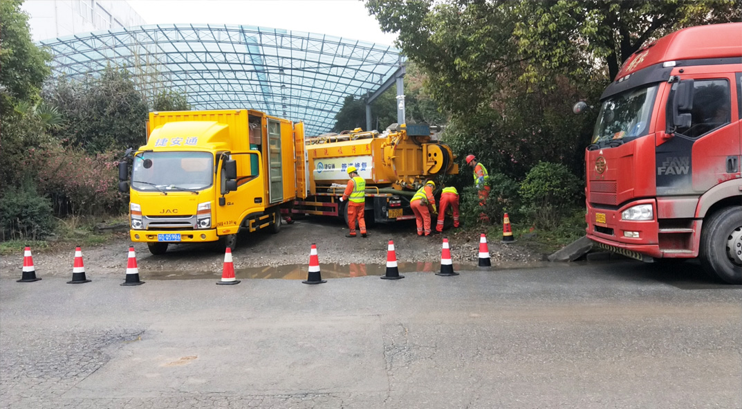 小板镇成区雨污水管网“四位一体”检测疏通项目